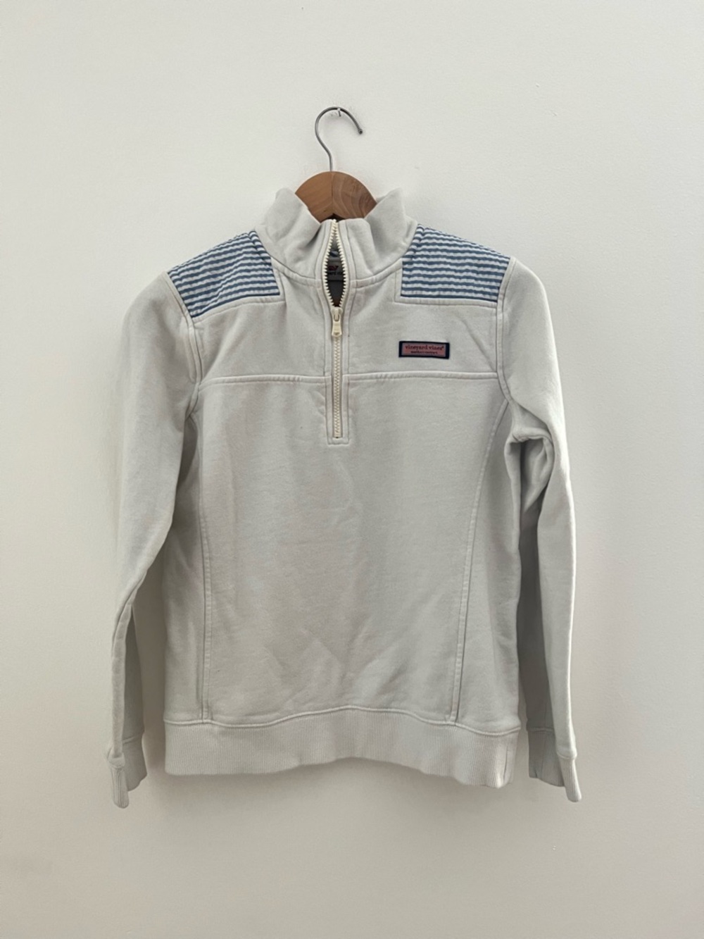 Vineyard Vines Cream Quarter-Zip Sweatshirt with Blue Stripe Shoulders